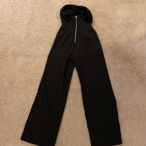 Strapless black Cutout jumpsuit! - Picture 2 of 4